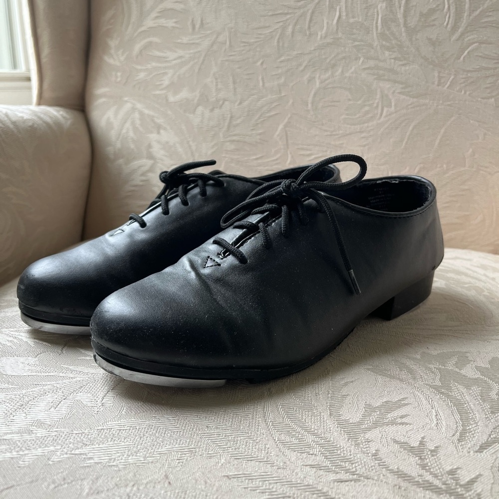 Black Tap Shoes (US Women: 8)